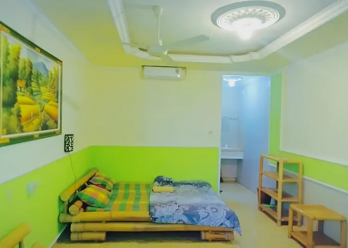 Green View Twin Bed Exotic Room