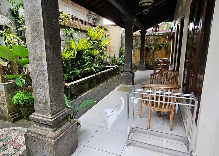 Umah Dajane Guest House