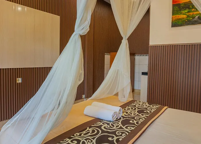 Artha Dewata Home Stay