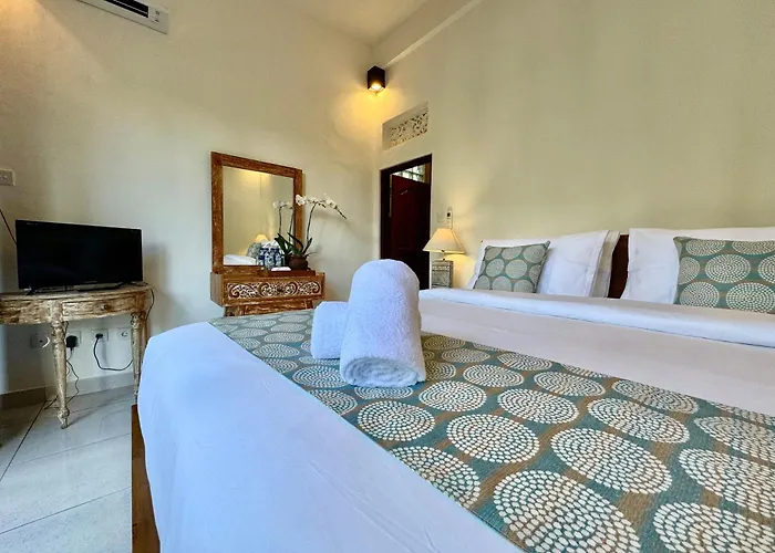 Pranawa Guest House