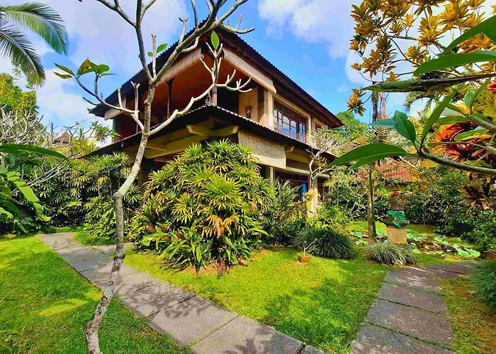 Gitali 1 Bedroom Superior Garden View Zn244