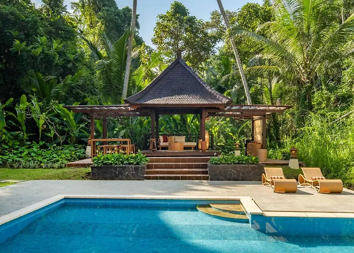 Semana Residences By Cove