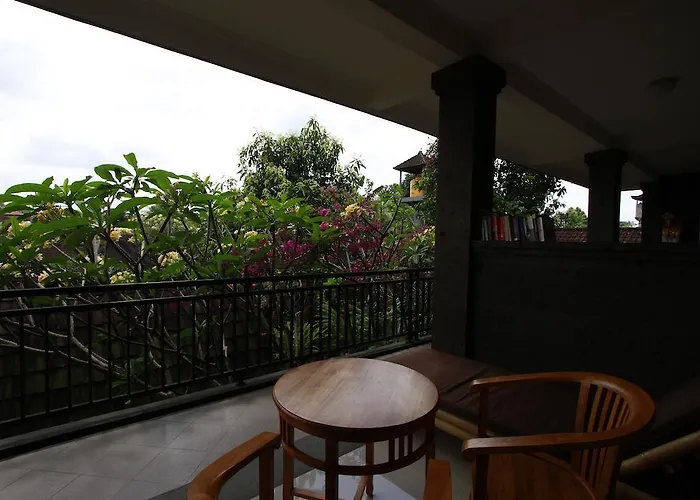Citrus Tree B&B - Mai Malu