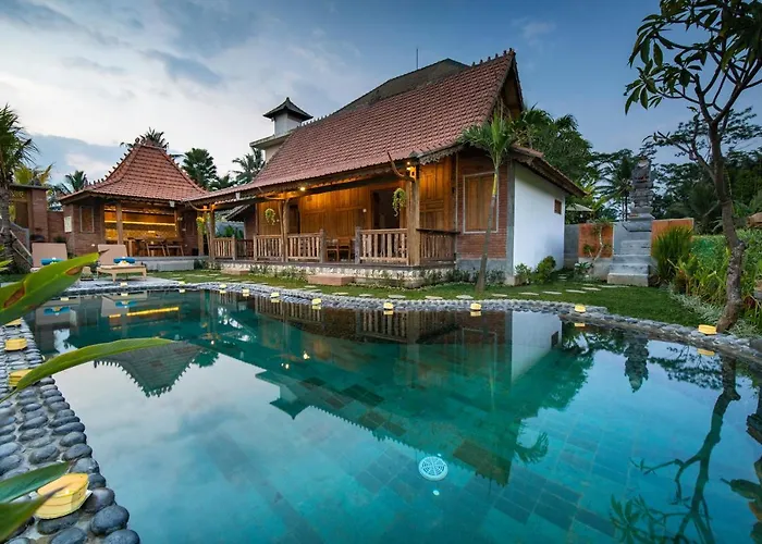 Nanang Antique Ubud Villa