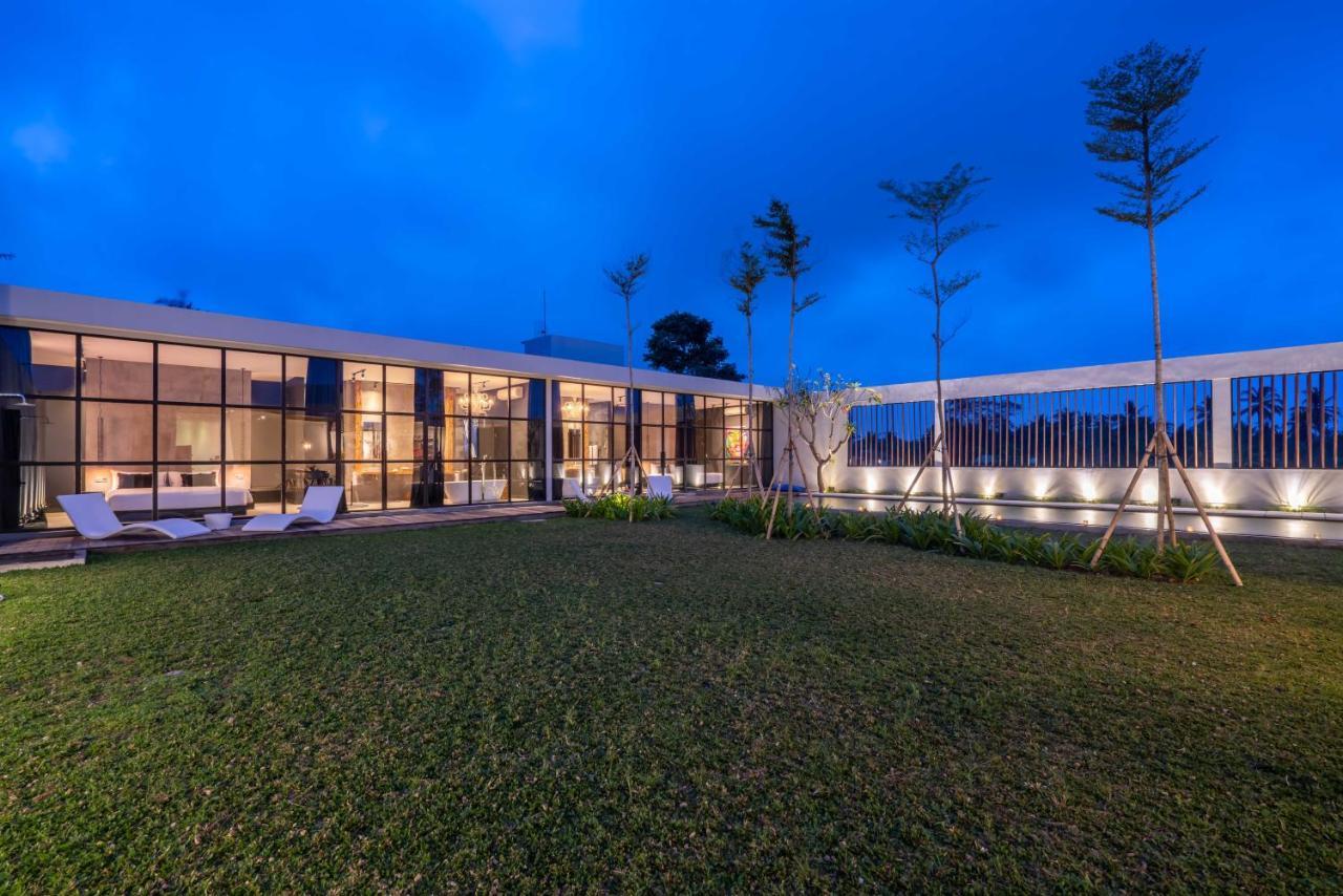 Rouge - Loft Volcano Villa Ubud (Bali)