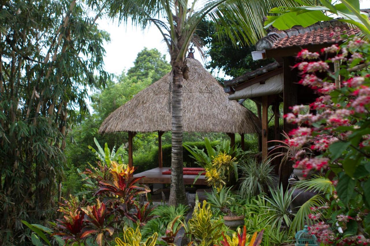 Rumah Sungai