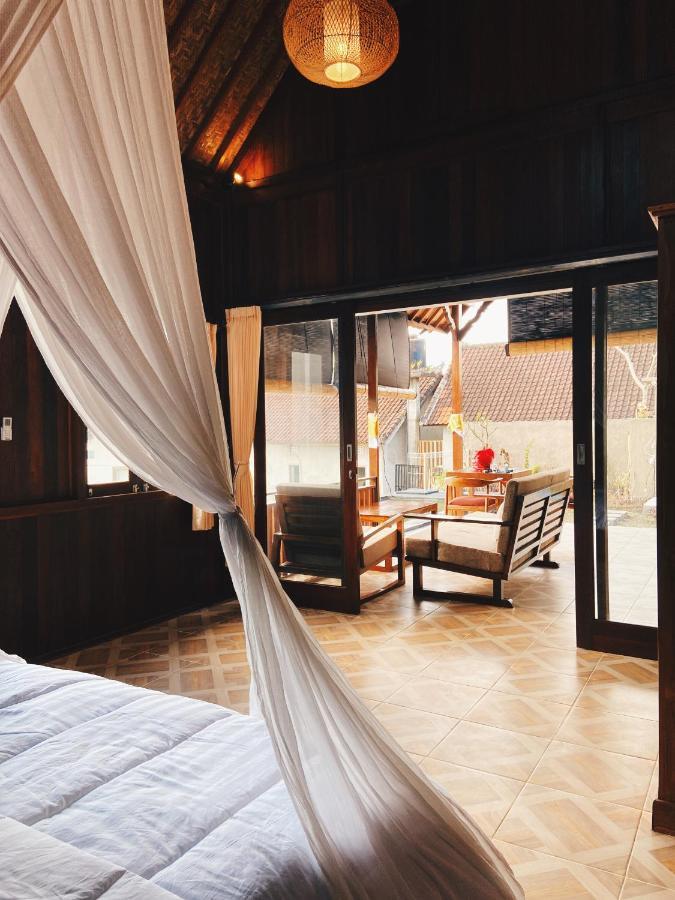 Villa Pondok Seken Wooden *