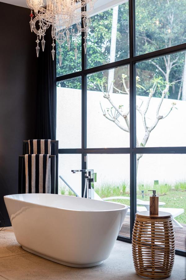 Rouge - Loft Evanoah Villa *