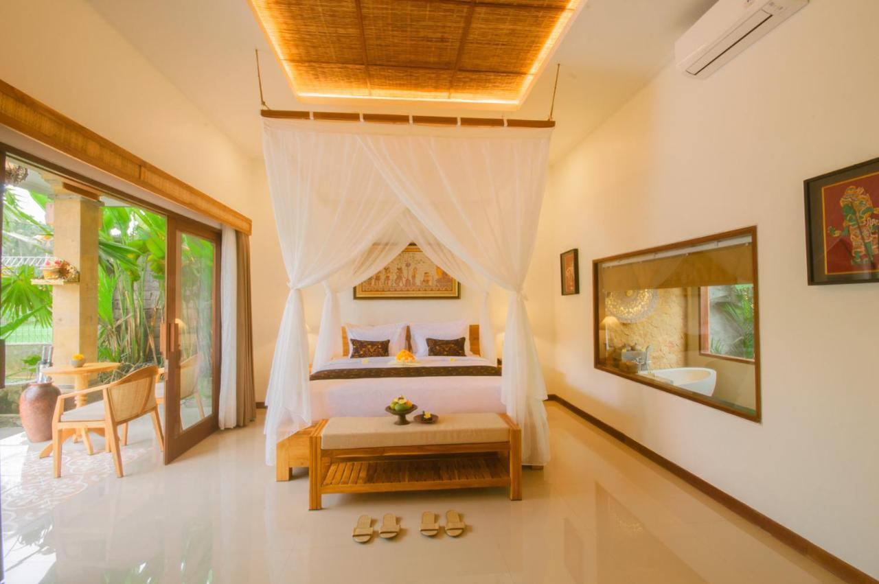 Villa Govala &