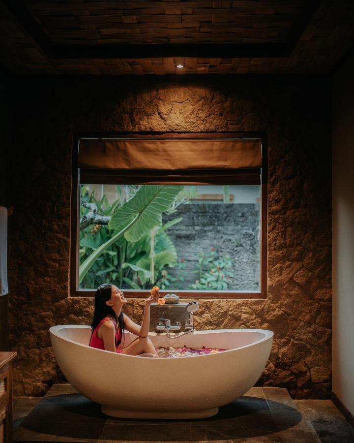 Govala & Ubud