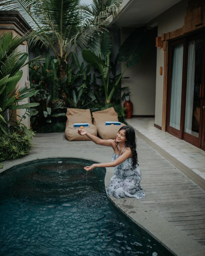 Govala & Villa