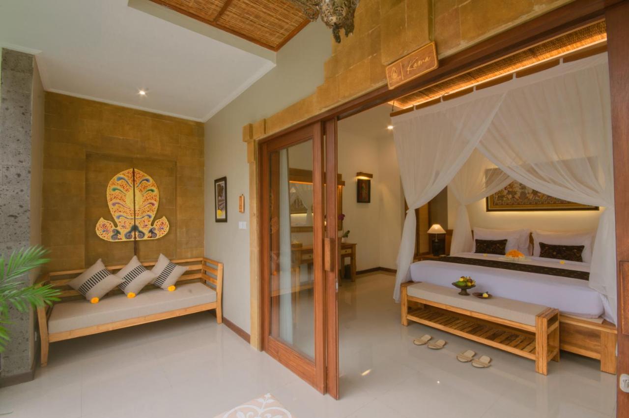 Govala & Villa *