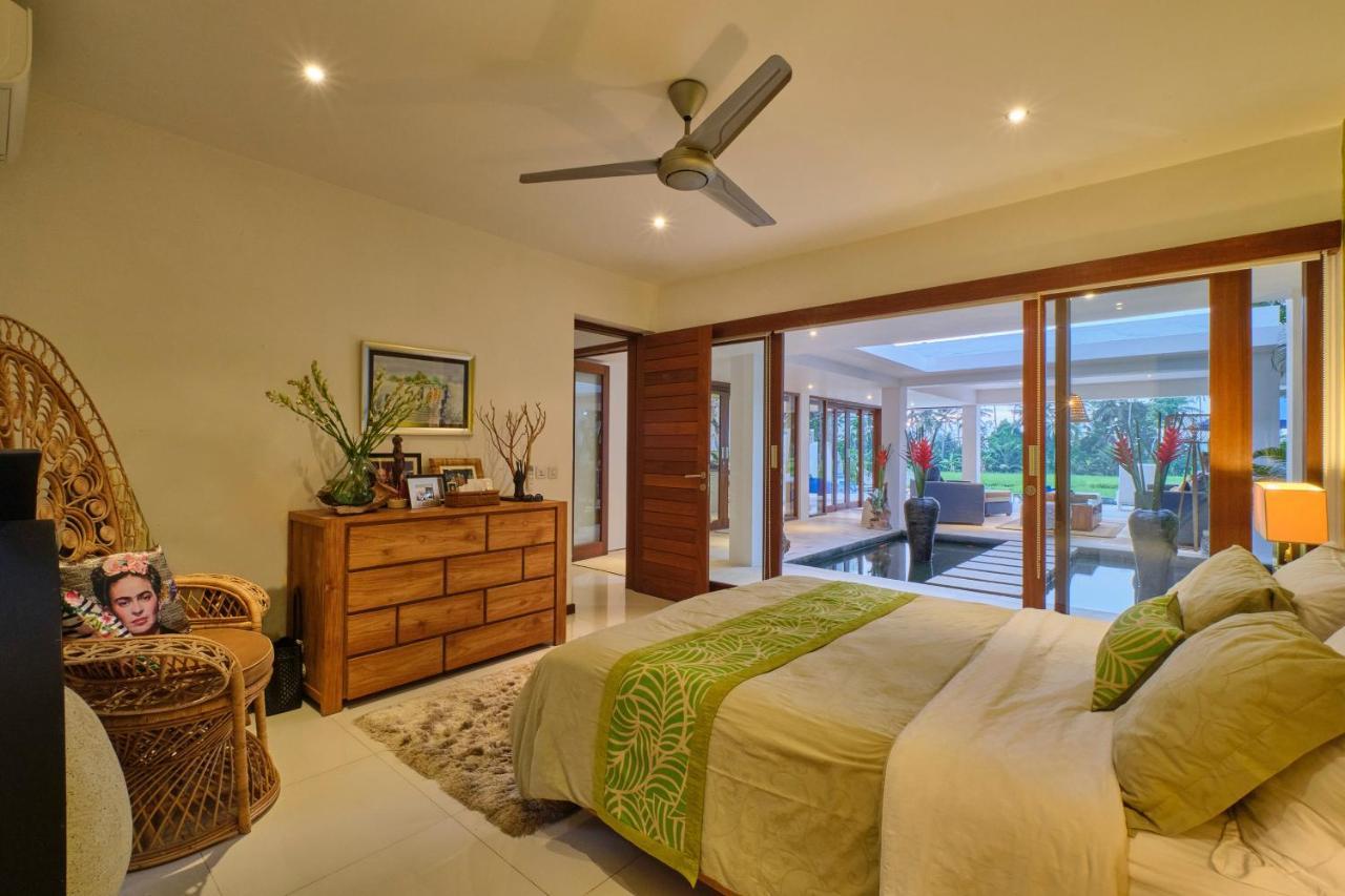 Balinese Luxurious Elegance