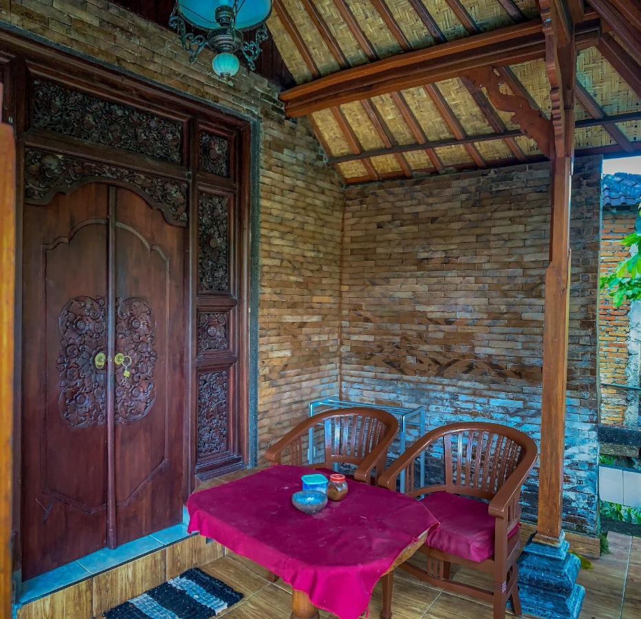 Kajeng Ubud (Bali)