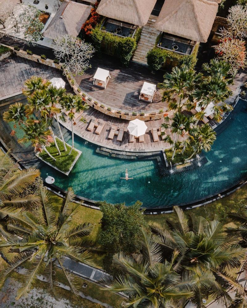 The Village & Resort 5*