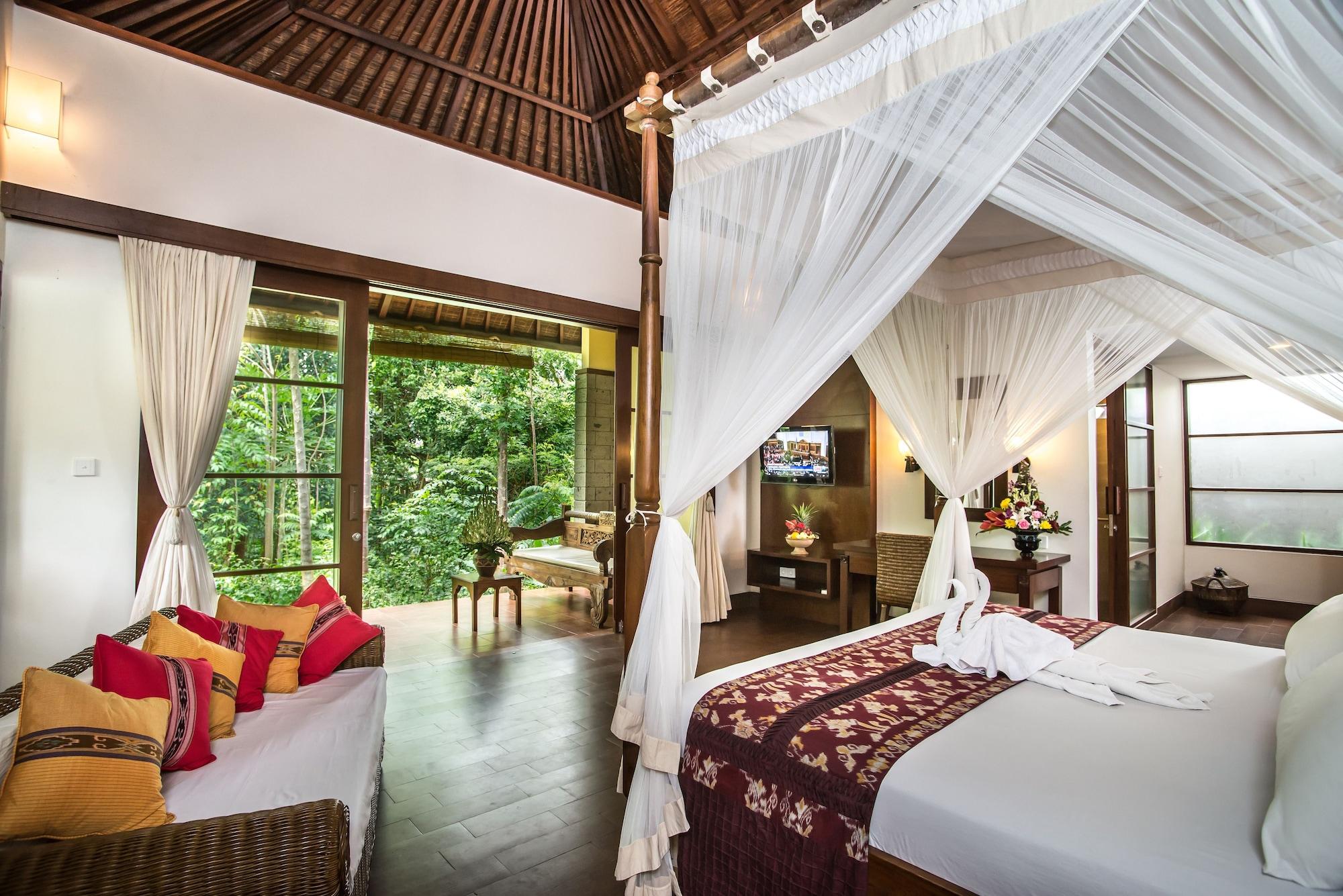 Kori Resort, Restaurant & Resort