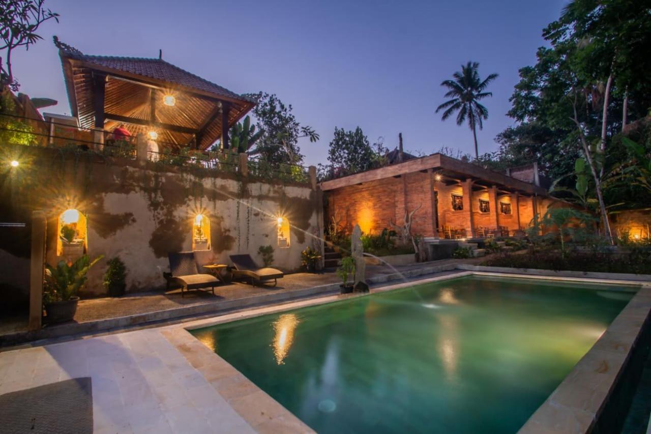 Sanga Wisma tamu 4*