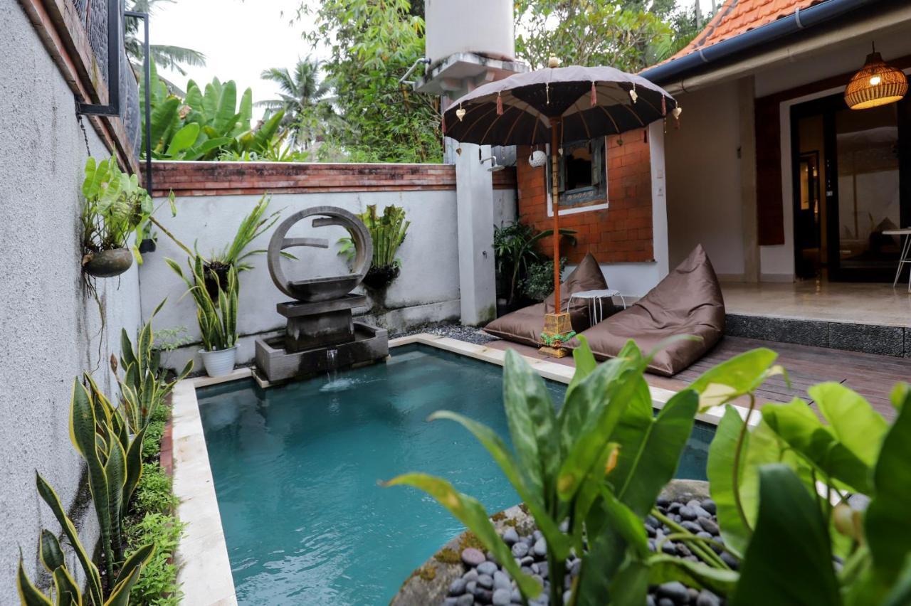 Secret House: A Hidden Paradise For Young Couple Vila *