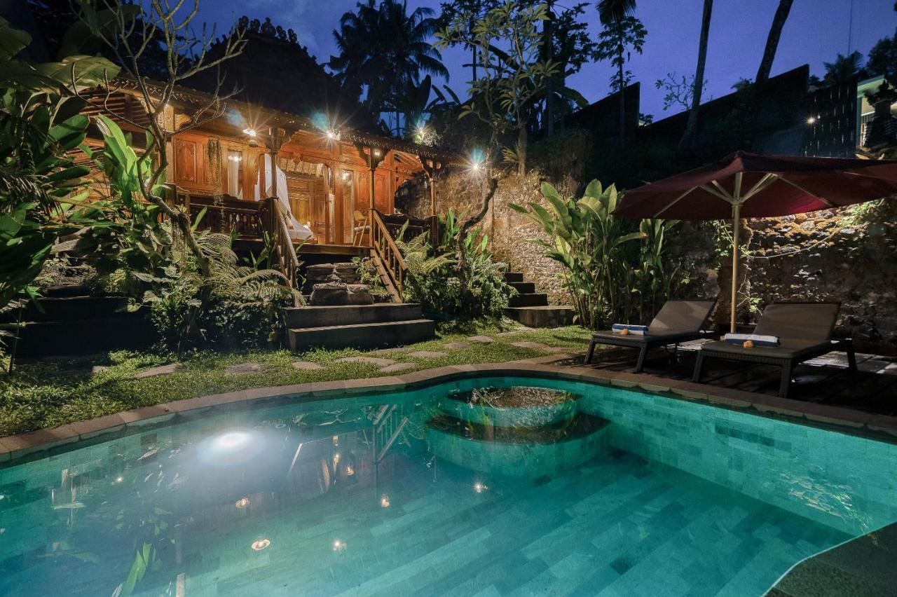 Bubu Mesari Villa *