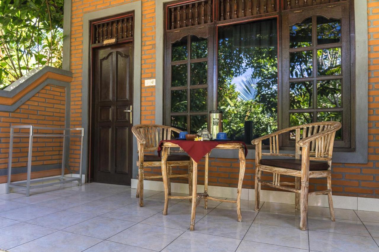 Wisma tamu Adi Santia