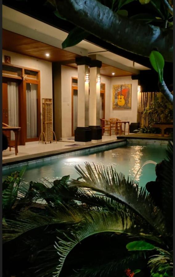 D'bunut Villa *