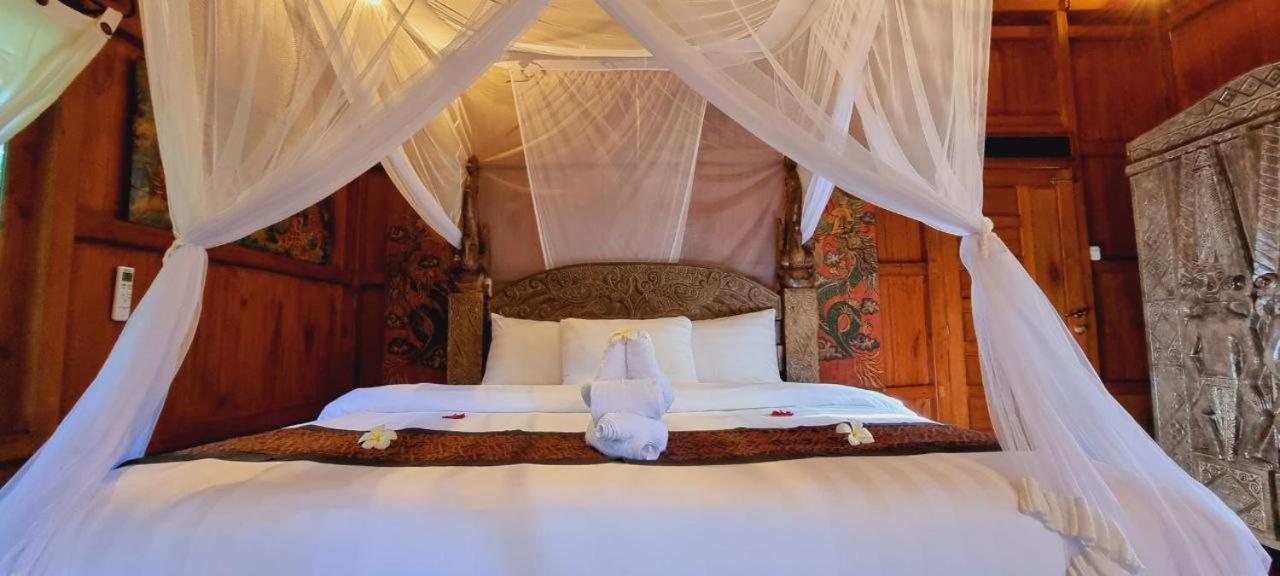 Avalon Castle & Pousada Ubud