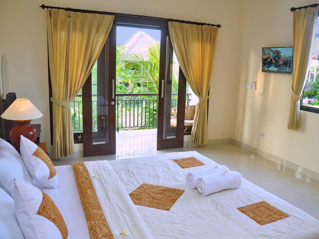 Eka Bali 3*