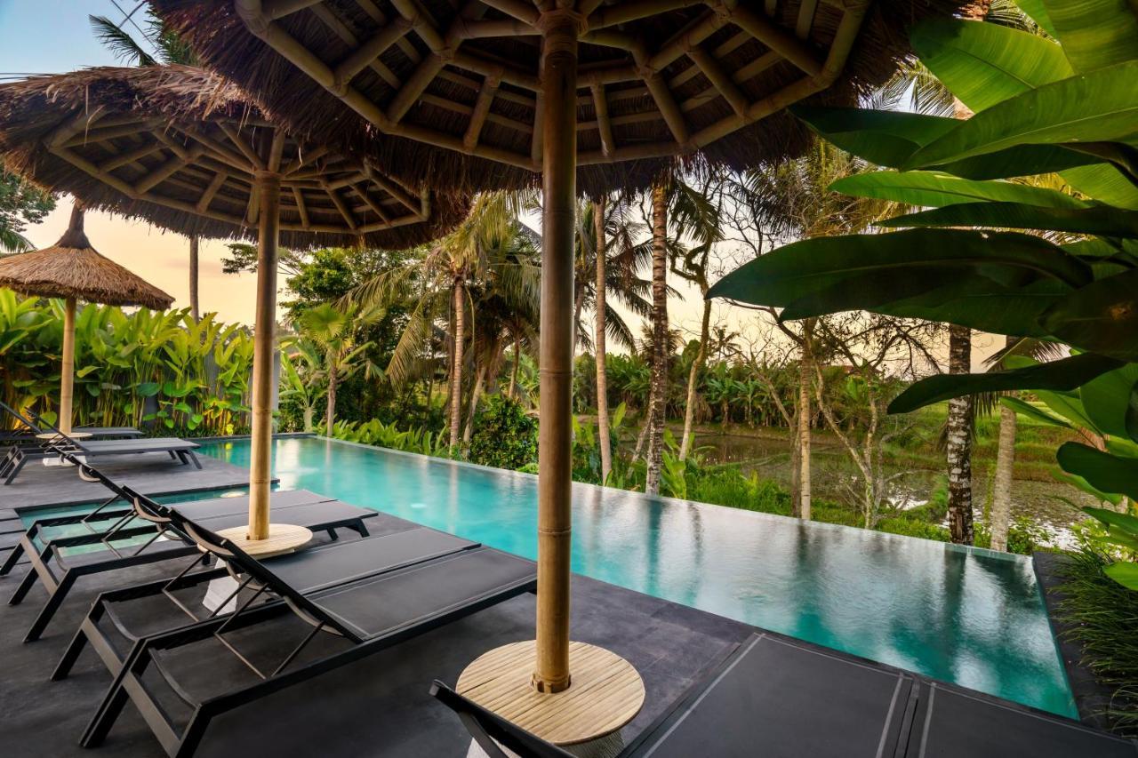 Jacuzzi By Balisuperhost Villa *