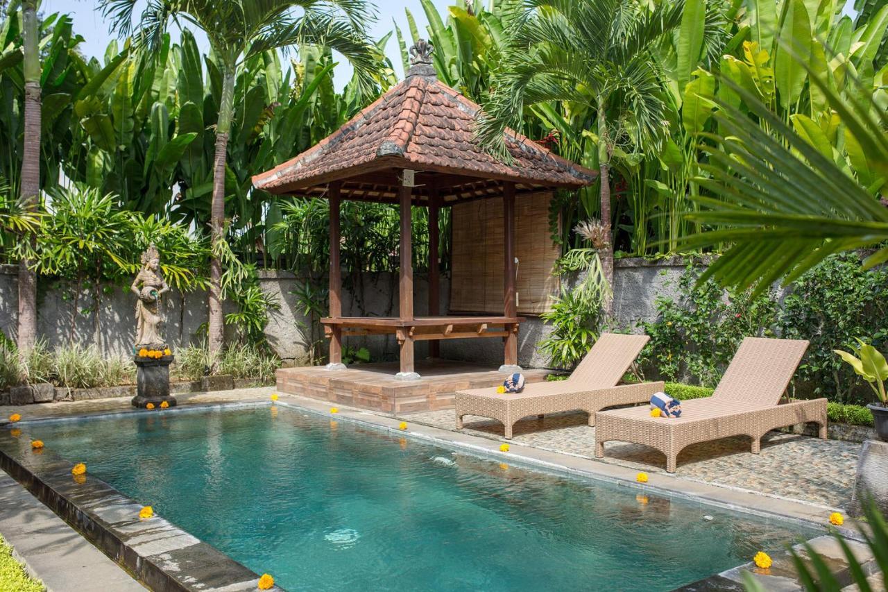 Guest house Umah San 3*