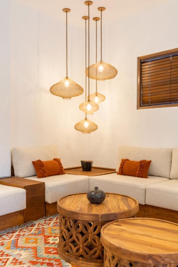 Luxury In Center W/ Natural Pool La Bohemia Vila