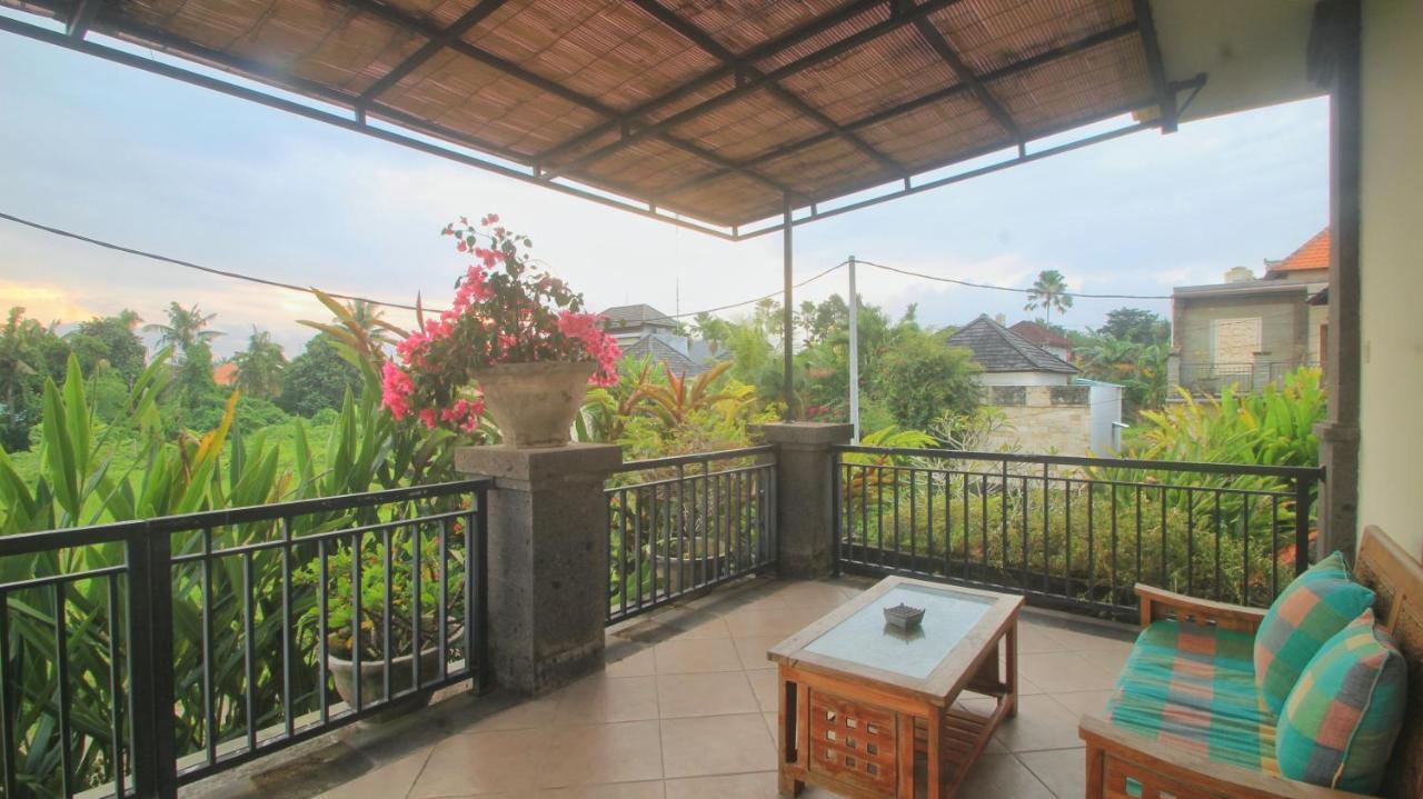 Villa The Suci Sari *