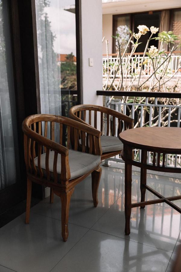 Merthayasa 2 Guest house *