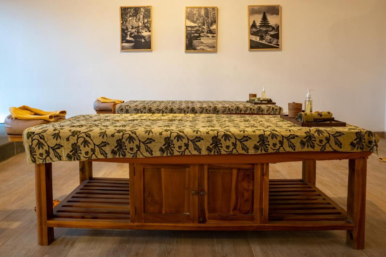 Budhi Ayu And By Mahaputra-chse Certified 3*