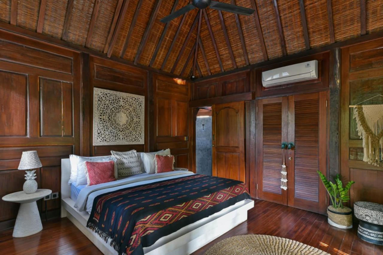 Villa Niyamas