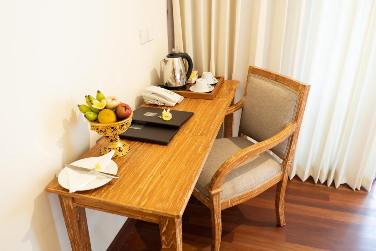 By Prasi Hotel 3*