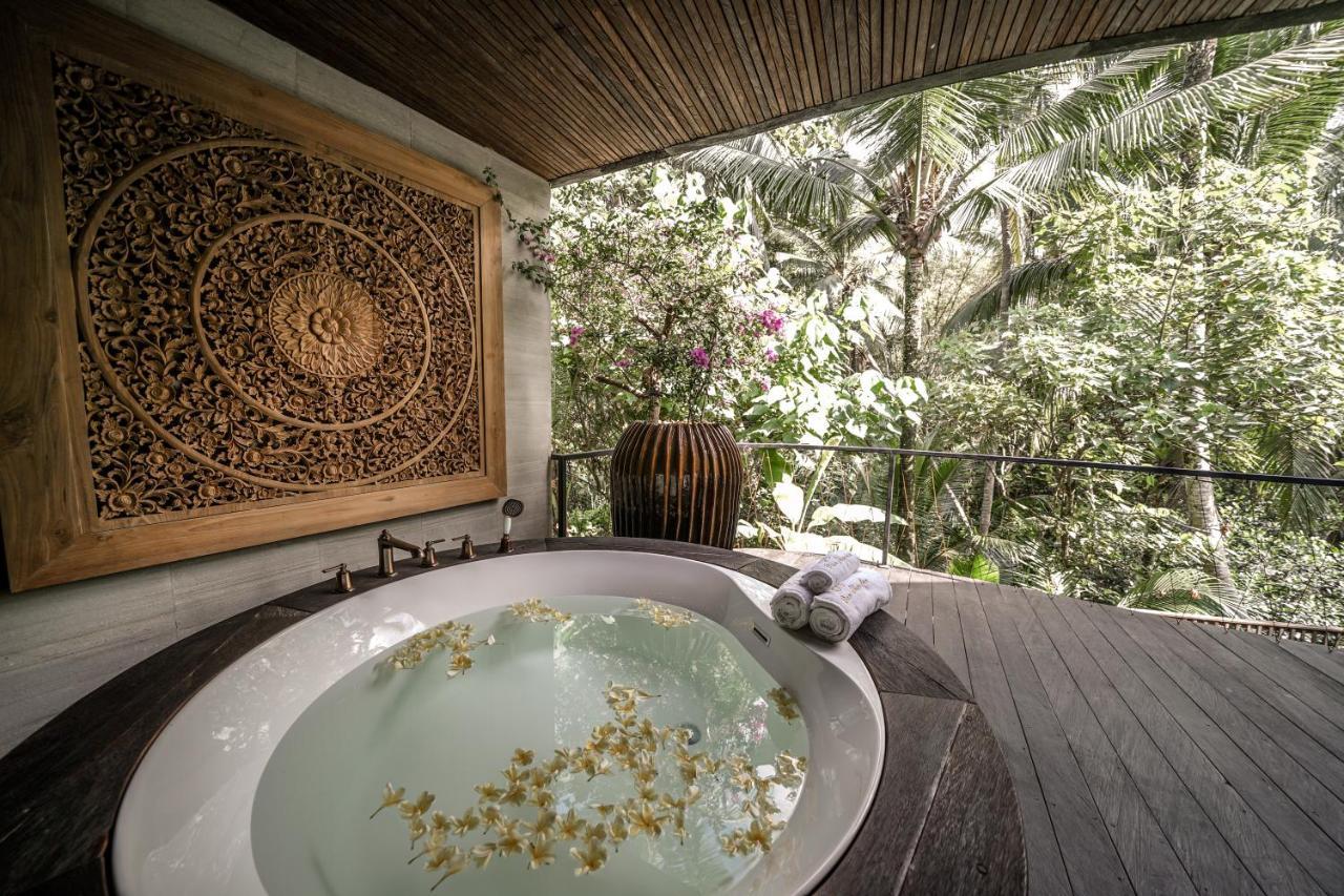 Dwa Chandra Full-service & Private Villa