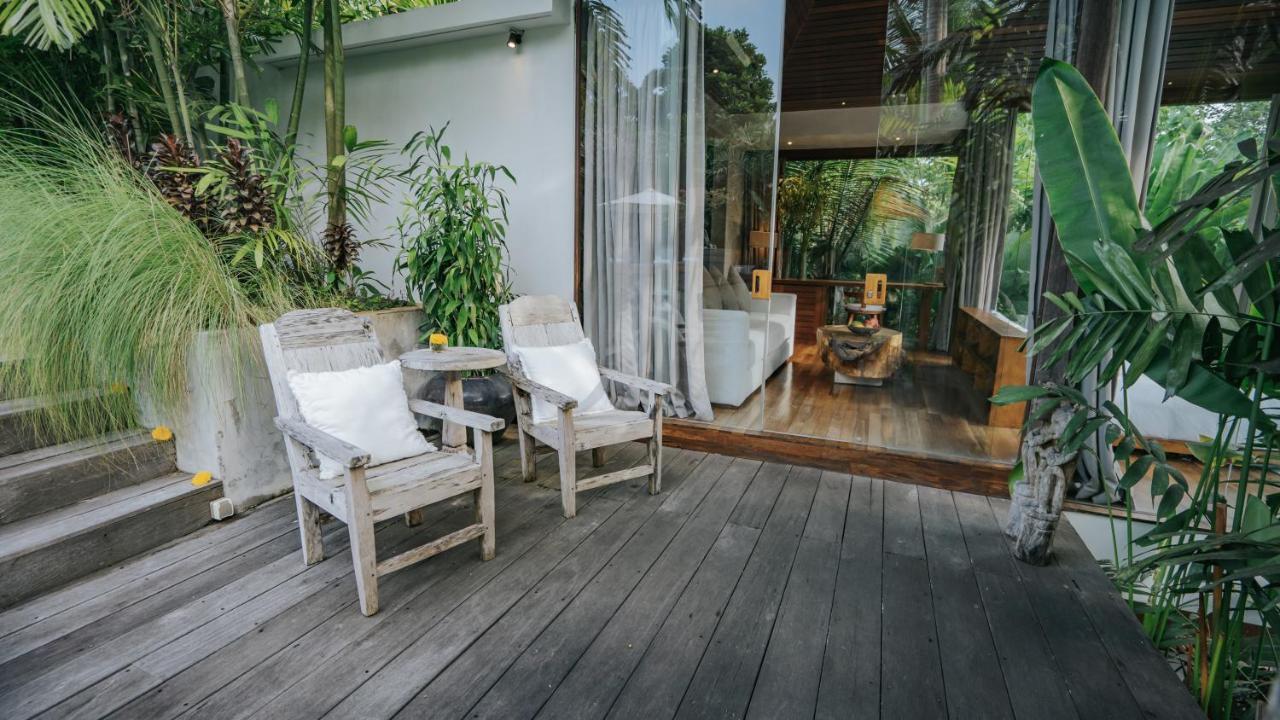 Villa Dwa Chandra Full-service & Private