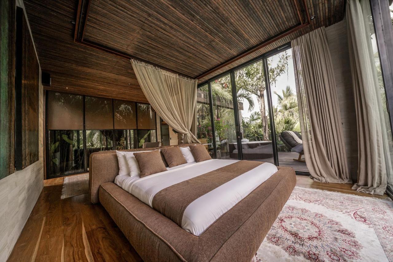 Dwa Chandra Full-service & Private Villa