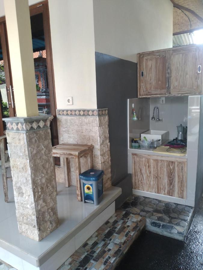 Homestay Artawa House