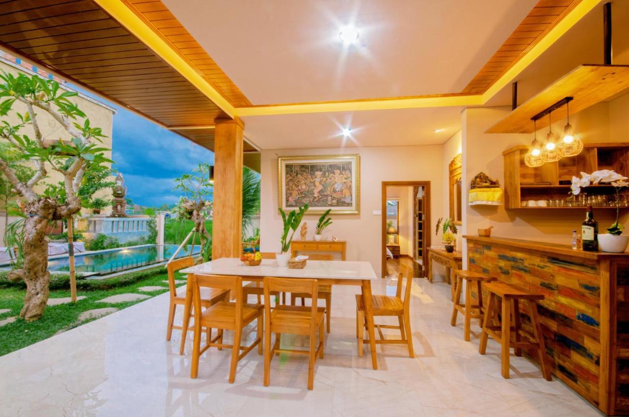 Villa Lucky House *