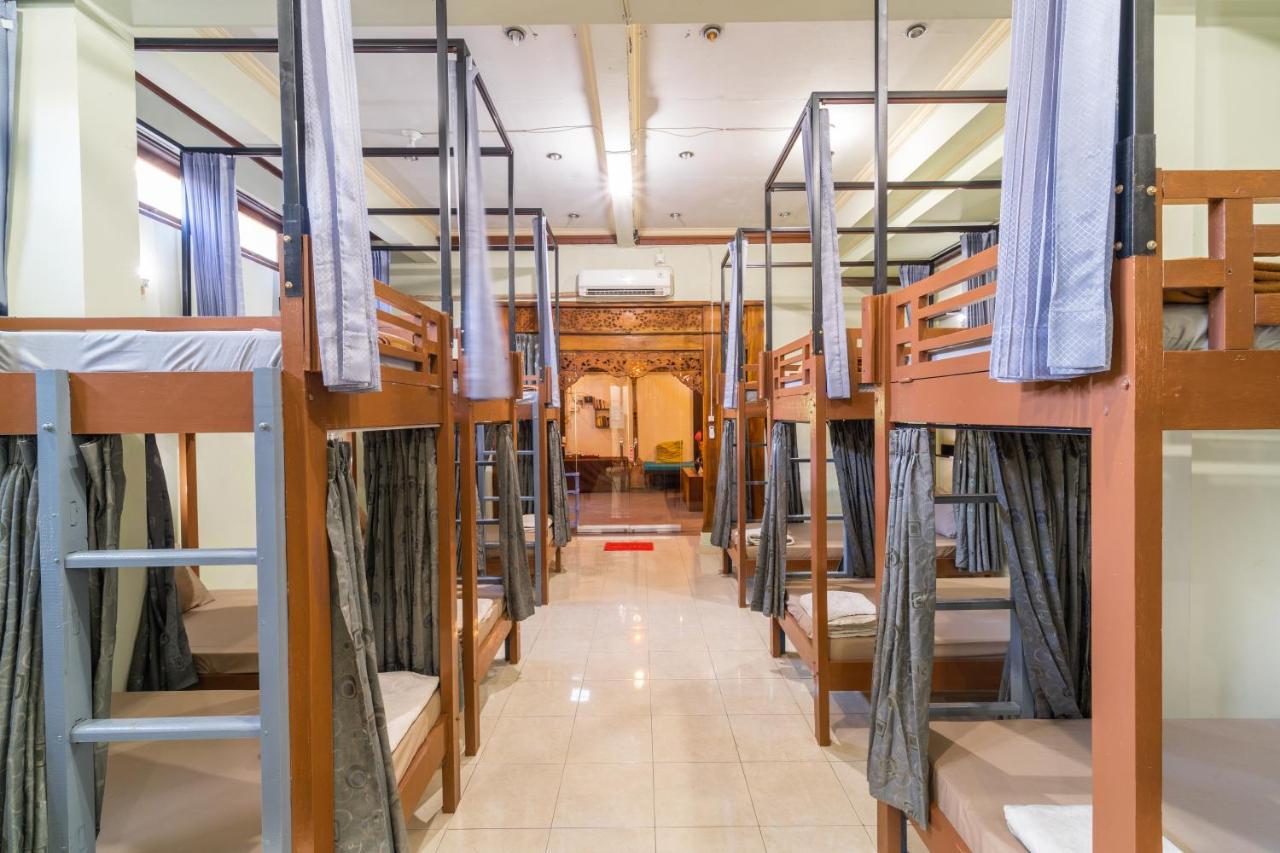 Bamboo Hostel