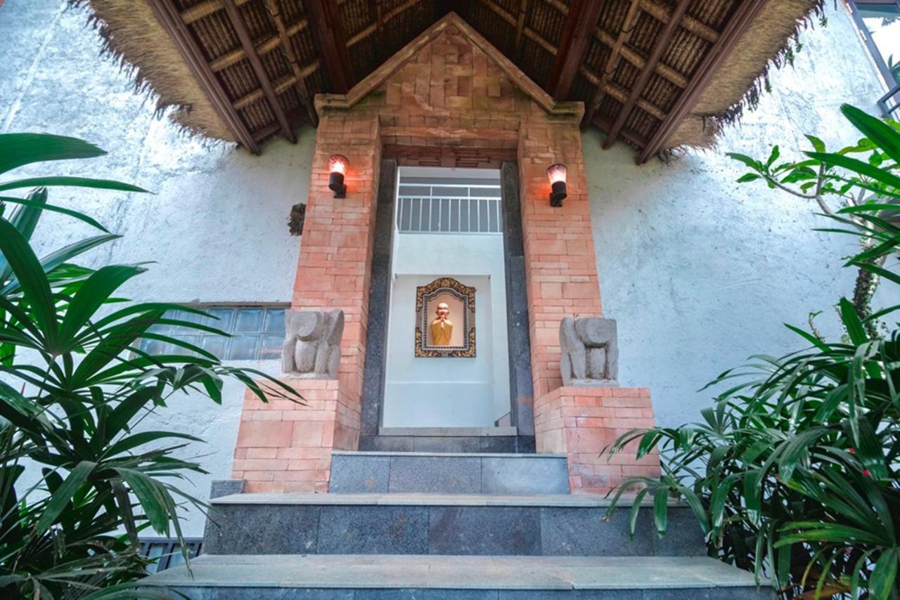 Nawa Sakti Hotel