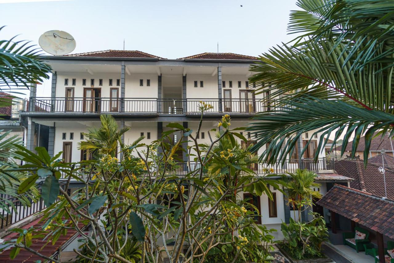 Guest house Ayunda