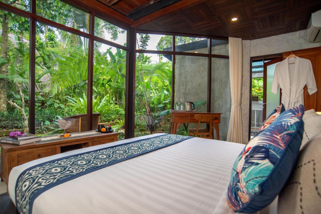 Tree House Villa *