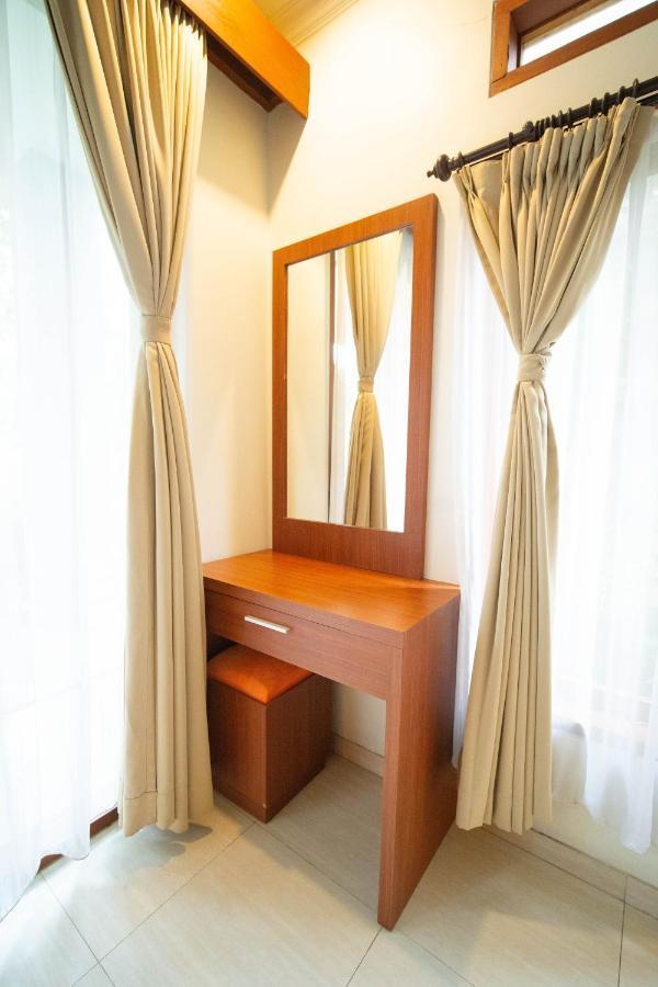 Adipana Bungalow-balinese