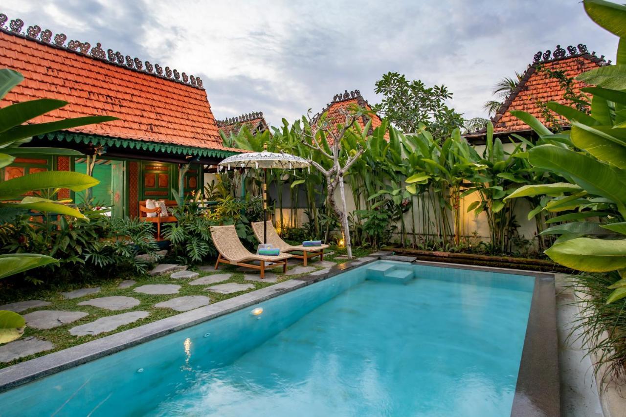 Arya Arkananta & Hotel 4*