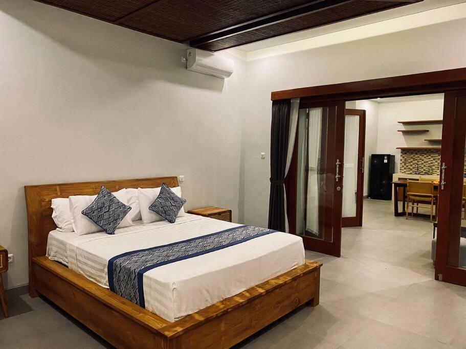 Dewa Dewi 2 Villa *