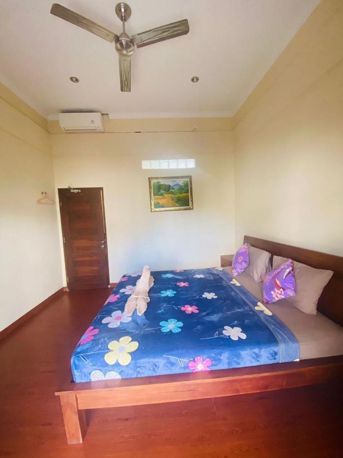 Rumah tetamu Nami House 2*
