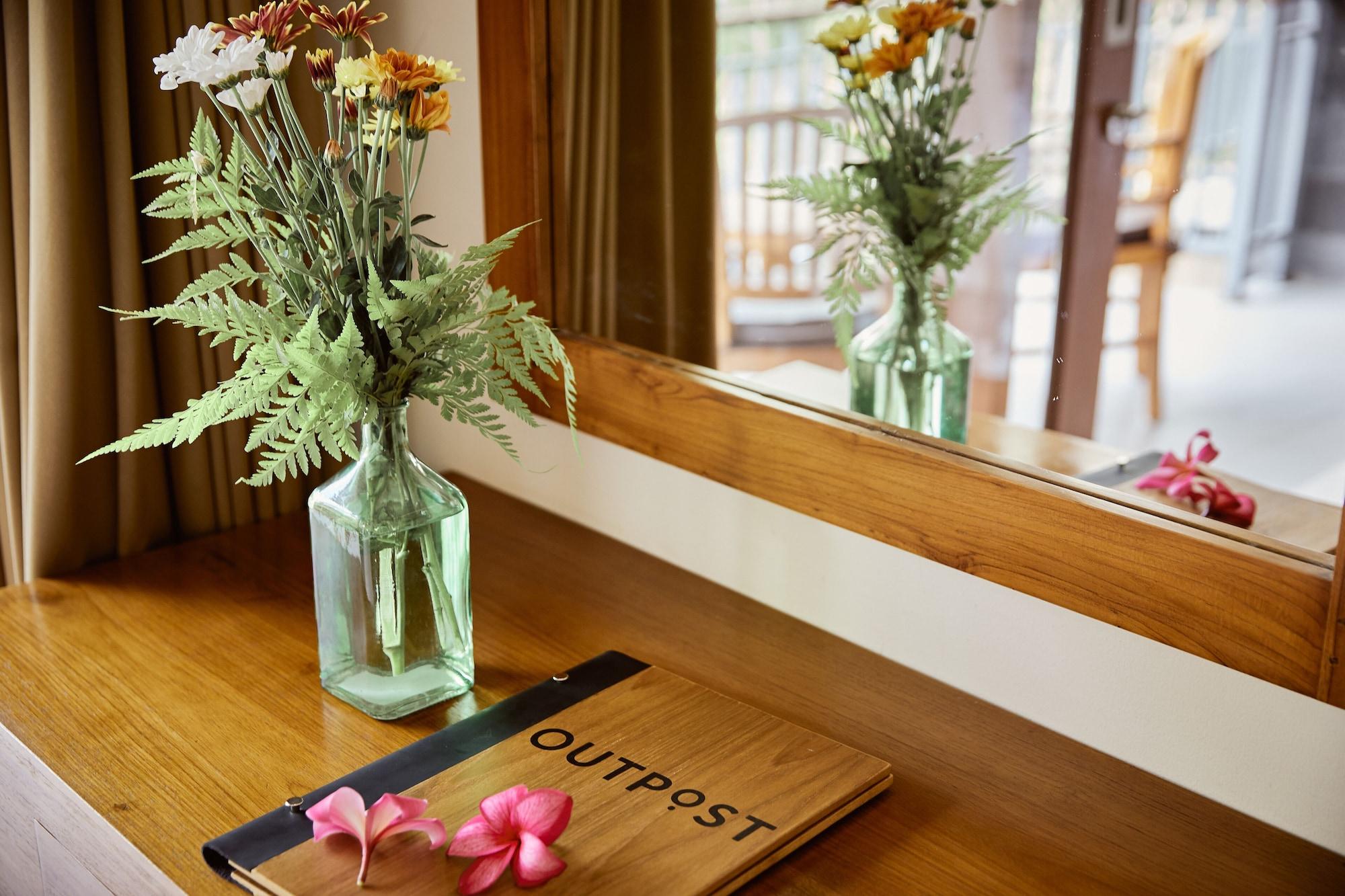 Outpost Coliving Hotel 3*