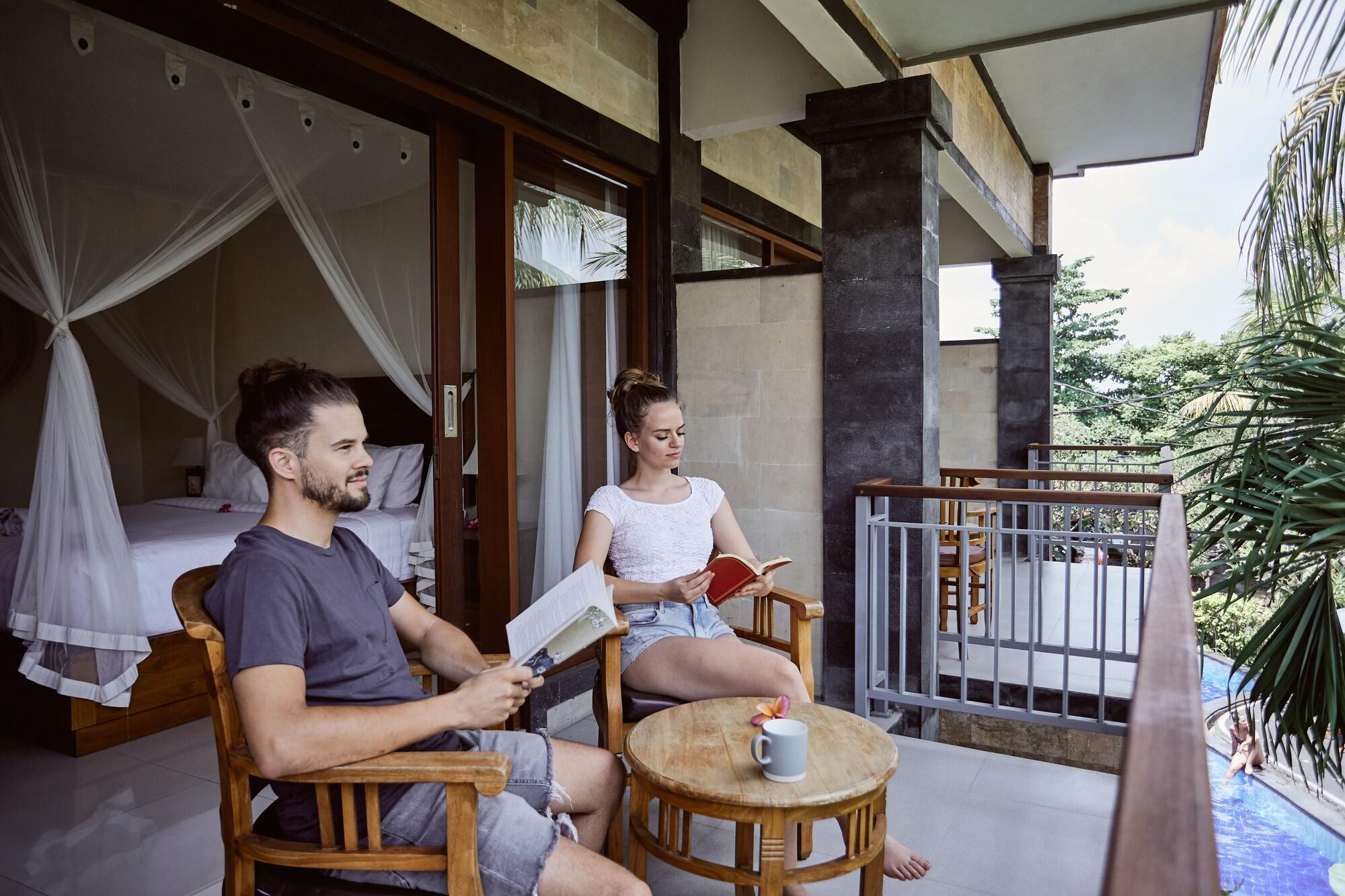 Outpost Coliving 3*